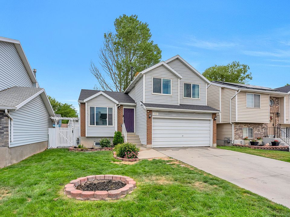 1st image of 7948 S Shayla Dr