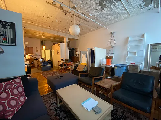 Rented by Nooklyn NYC LLC | media 8