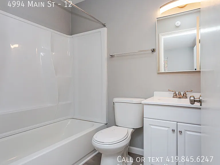 4994 Main St #12 — Photo 7