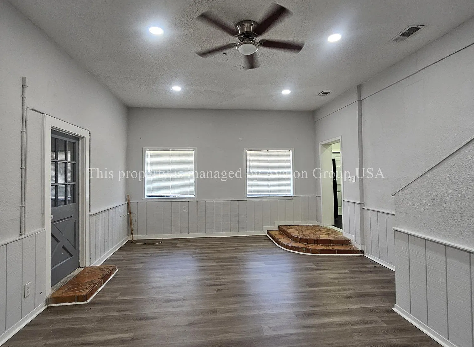 2 bed, 1600 sqft, $1,075 — Photo 4