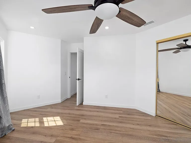 836 Ida Ave — Photo 36