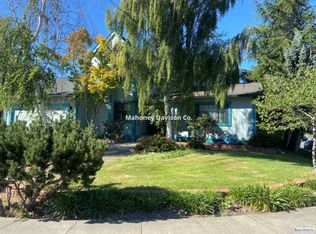 1697 Cerro Sonoma Cir, Petaluma, CA