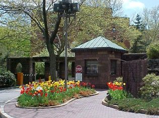 104 Pearsall Dr APT 3F, Mount Vernon, NY 10552