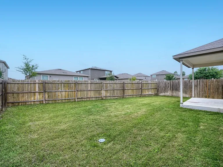 616 Sonterra Blvd — Photo 24
