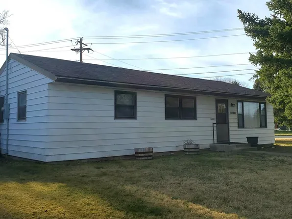 2102 Shoshoni Trail S, Cody, WY 82414