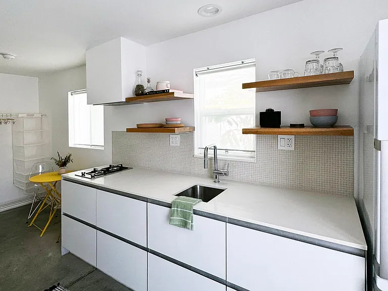 2823 1/2 Allesandro St — Photo 10