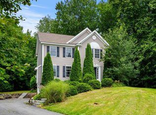 8 Boulder Ct, Raymond, NH 03077