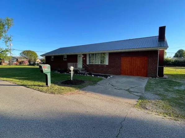 800 Riverside Dr, Worthington, KY 41183