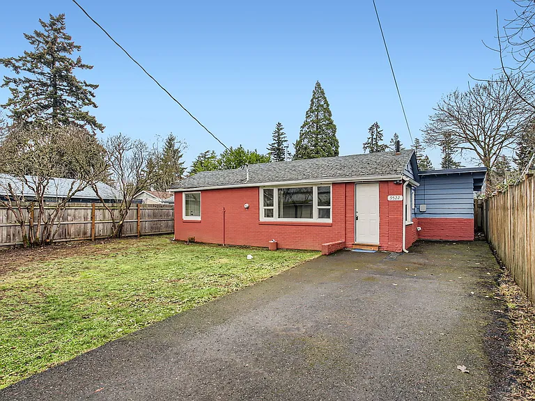 9522 SE 77th Ave — Photo 1