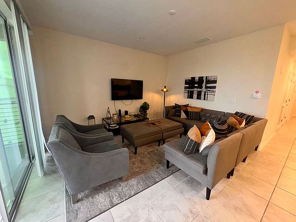 5th image of 3150 Paradox Cir Unit 406