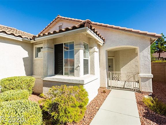 3rd image of 11152 River Hills Ln