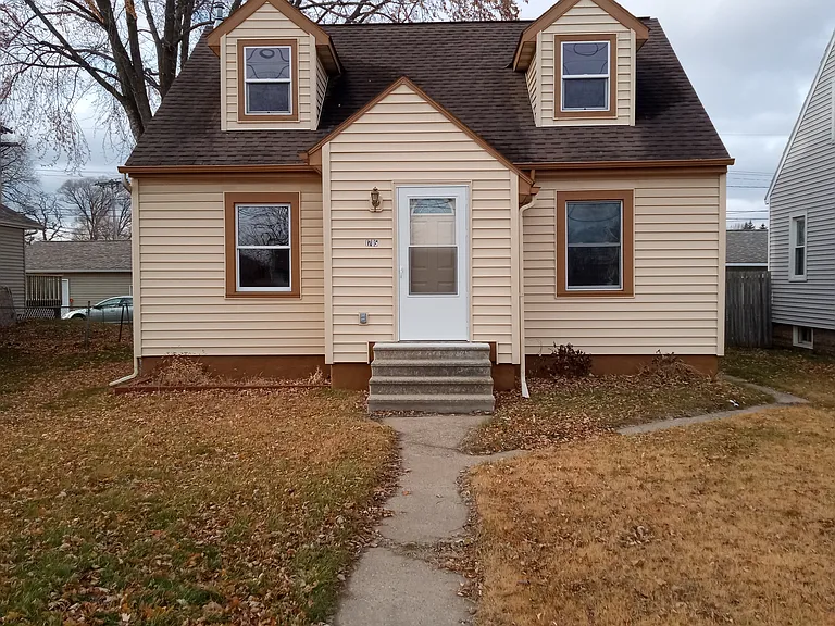 1705 Bainbridge St — Photo 1