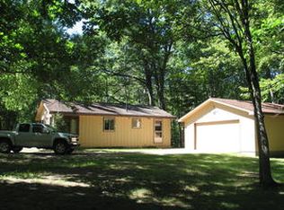 4467 Lakeview Dr, Hale, MI 48739