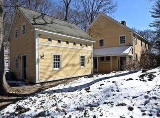 6 Glen Rd S, Lexington, MA 02420