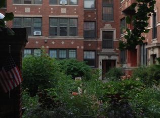 1126 W Pratt Blvd APT 2N, Chicago, IL 60626