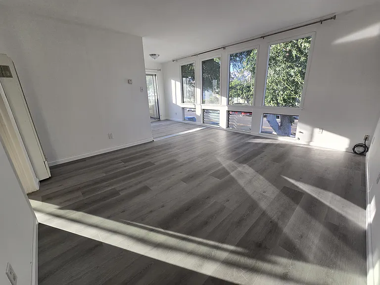 263 La Pala Dr #4 — Photo 2