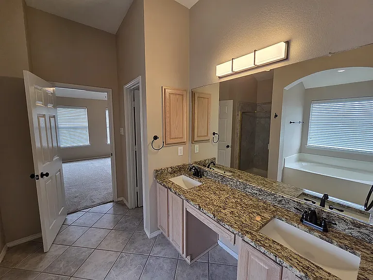 625 Manchester Dr — Photo 53