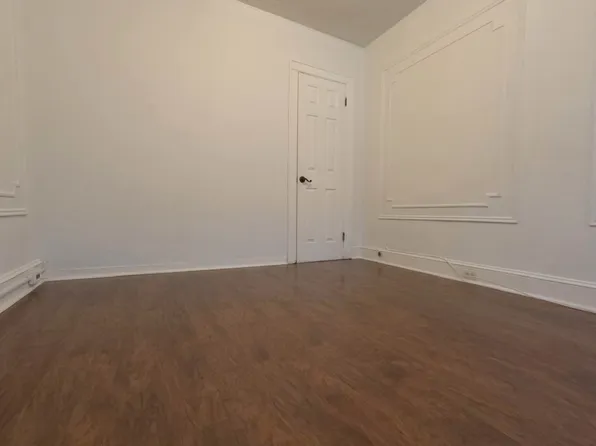 20-45 31st Street image 28 of 40