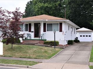 476 Lansing Rd, Akron, OH 44312