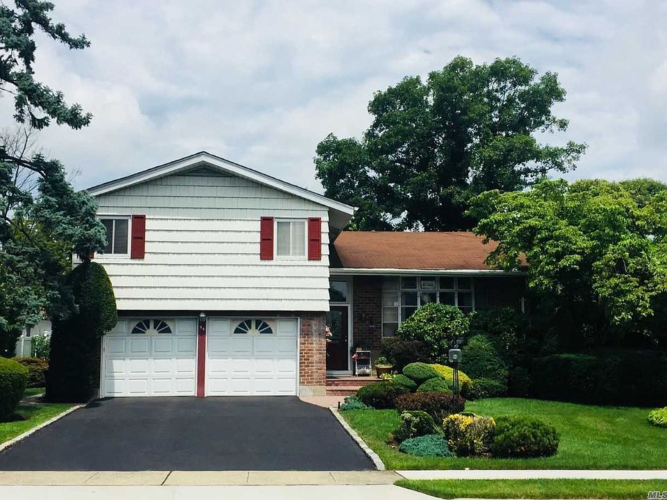 1st image of 54 Sullivan Dr