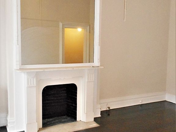 3rd image of 1216 Saint Paul St APT 1R