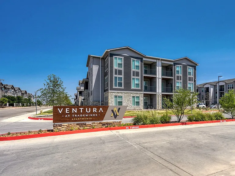 Ventura at Tradewinds — Photo 36