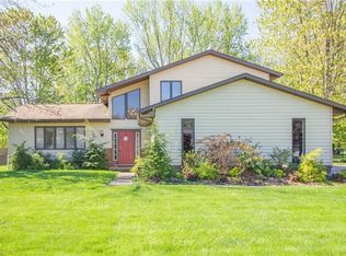 8656 Hendricks Rd, Mentor, OH 44060