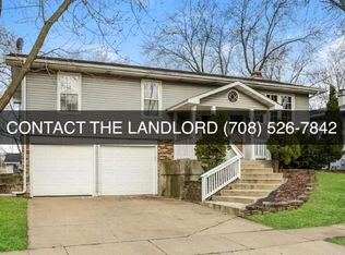 133 Mayfield Dr, Bolingbrook, IL 60440