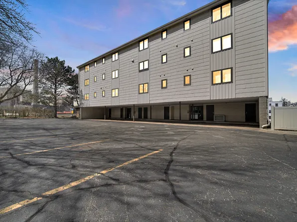 1 Marine Dr APT 2, Michigan City, IN 46360