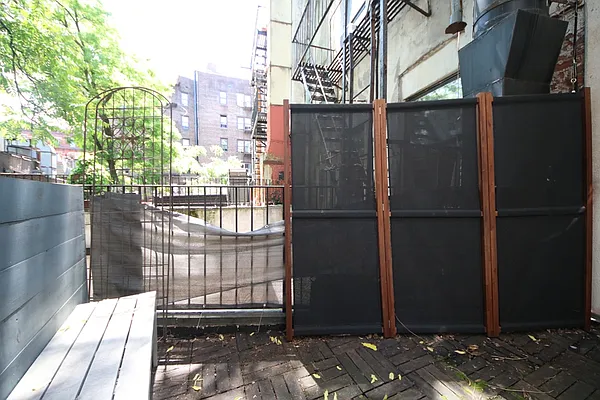 Rented by (Legacy) NY Quality Living Uptown | media 20