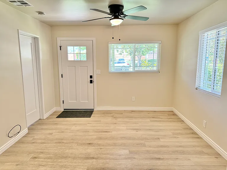 520 E Lime Ave — Photo 6