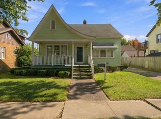 1710 10th Ave, Pt Huron, MI 48060