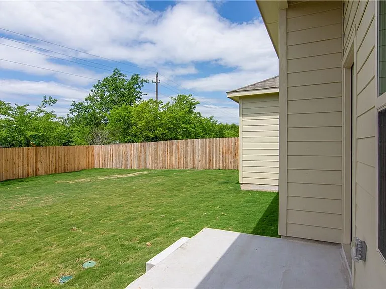 6721 Hartlage St — Photo 26
