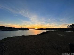 160 Hamilton Pl, Hot Springs National Park, AR 71913