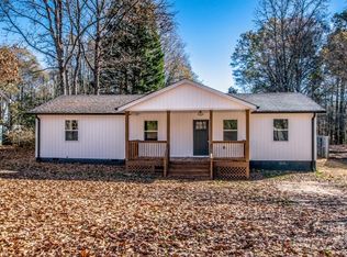 539 Dixie Dr, Mooresville, NC 28115