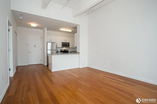 Rented by Oxford Property Group | media 18