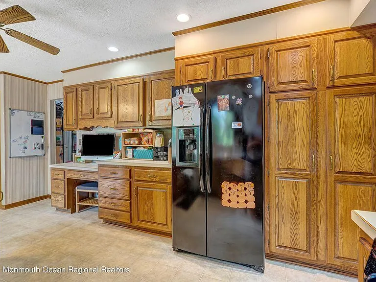 98 Oak Ridge Pkwy — Photo 6