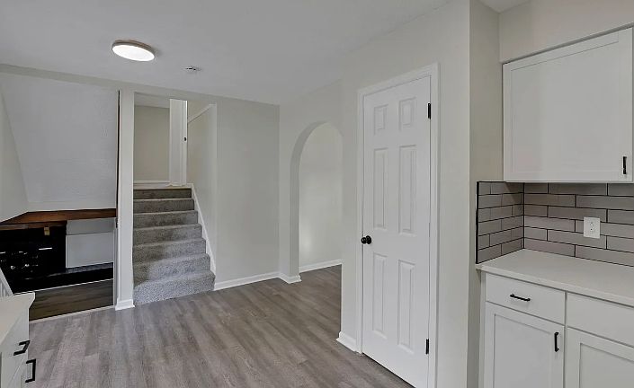 1st image of 11715 Village Way Dr