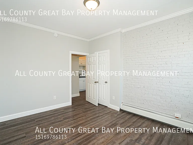 8 Railroad Ave #4 — Photo 11