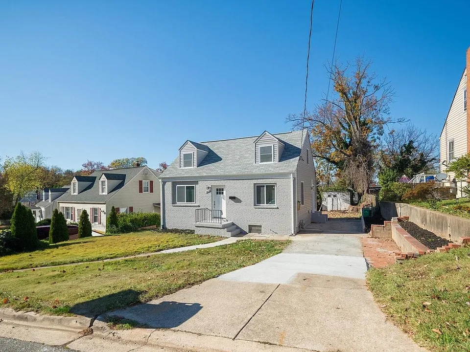 5606 Elberton Pl #UPSTAIRS
