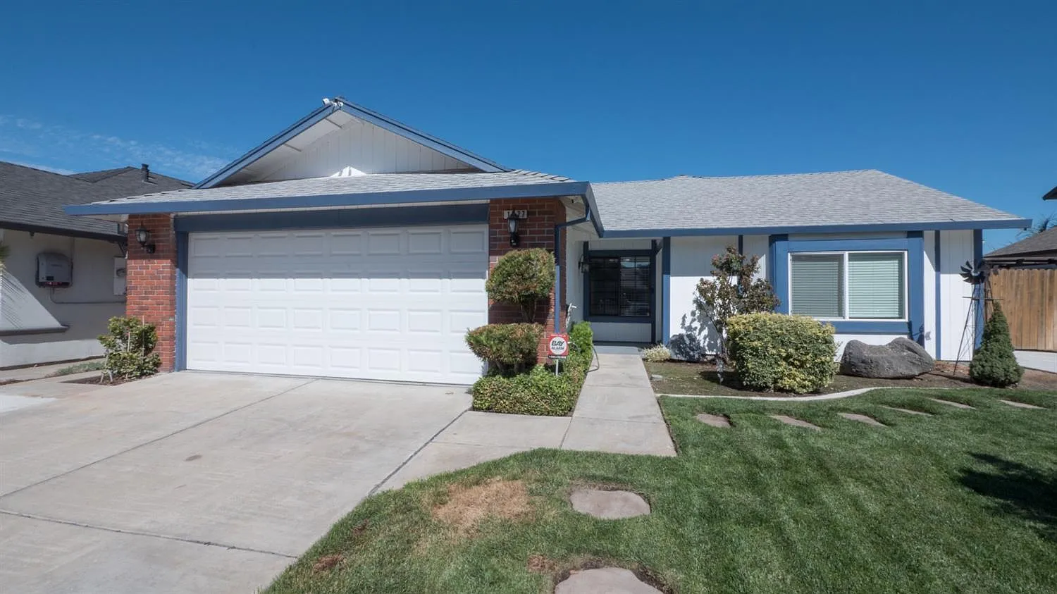 1577 Arnell Pl photo 1