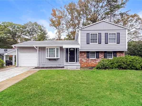 3390 Navaho Trl SE, Smyrna, GA 30080