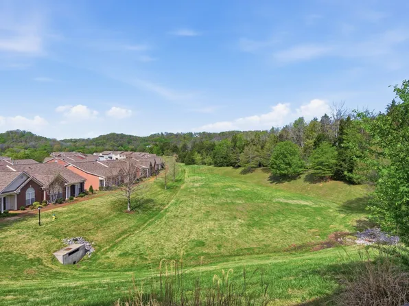 1831 Brentwood Pointe Dr, Franklin, TN 37067