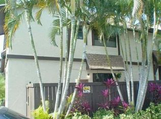 2140 Bayberry Dr, Pembroke Pines, FL 33024