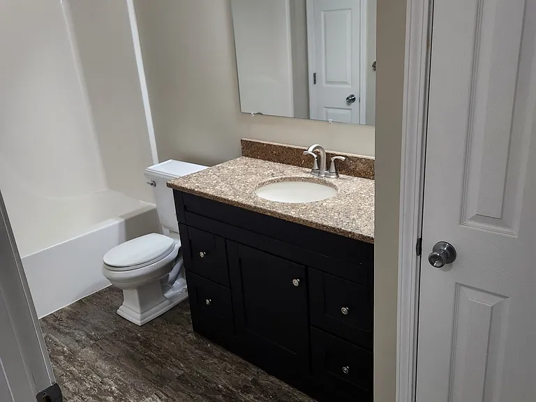 360 Leah Ln — Photo 6