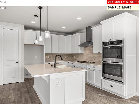 5th image of 13520 NE 116th St