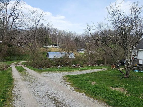 2nd image of 2372 Harvey Rd