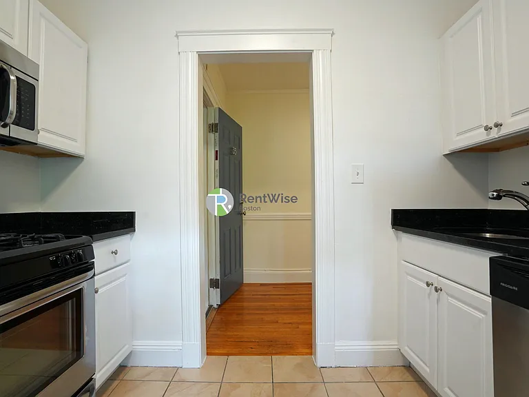 1857 Commonwealth Ave #13 — Photo 23