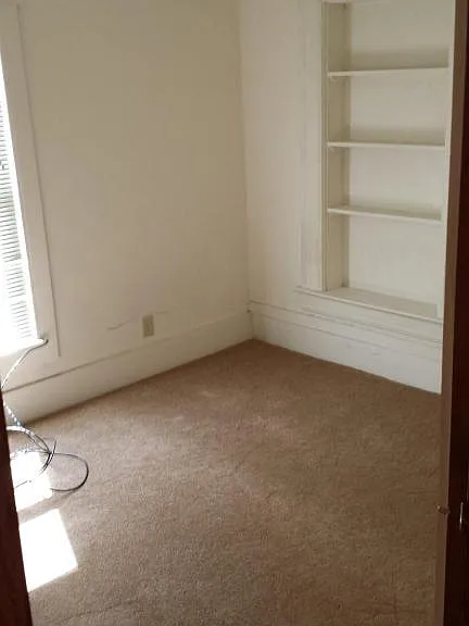 918 Vine St — Photo 6