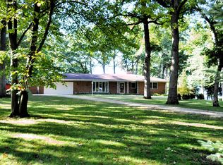 1477 Cummings Rd, Caledonia, IL 61011